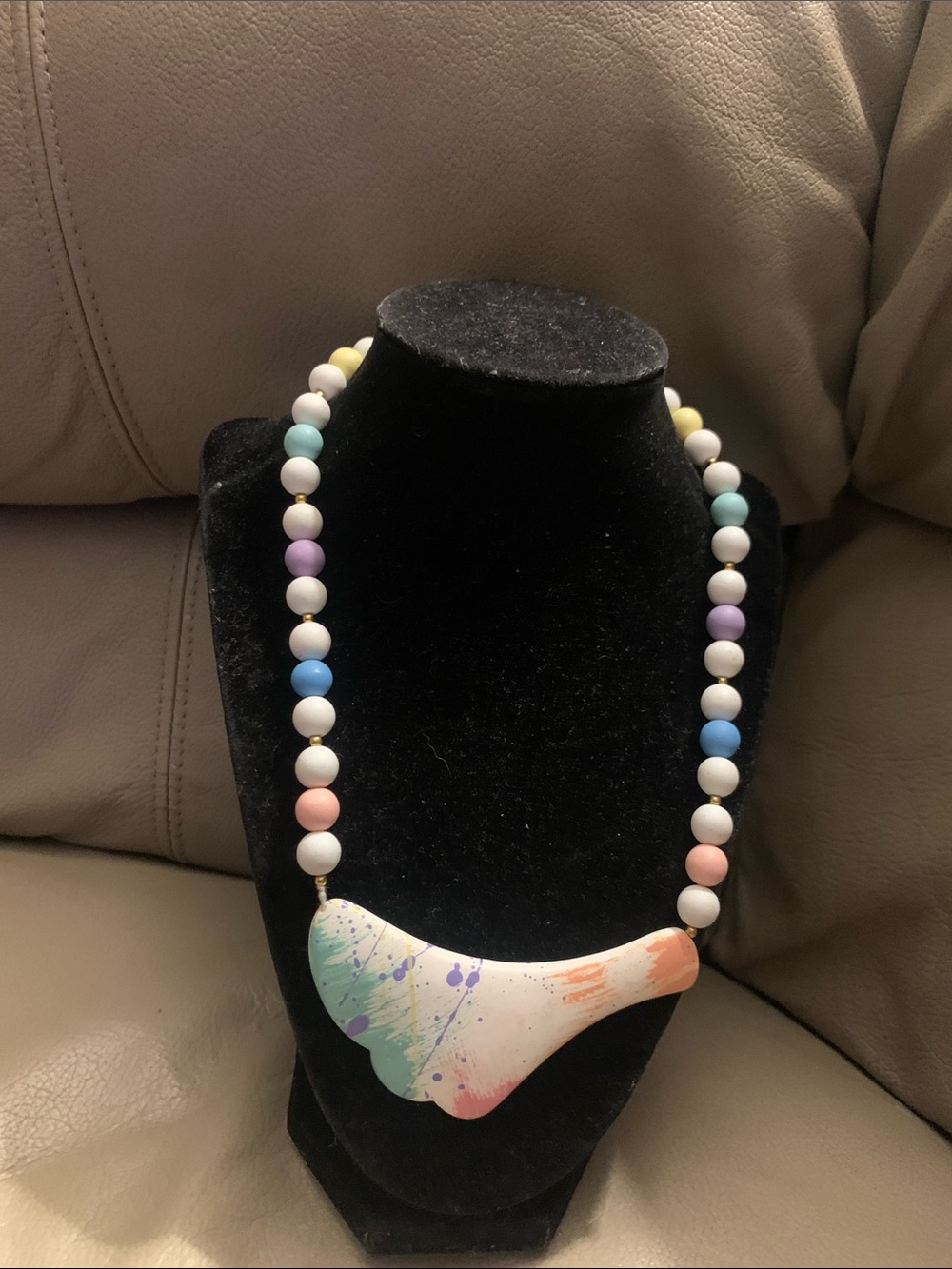 Vintage 80’S  Pastel Statement Necklace - White and Multicolor